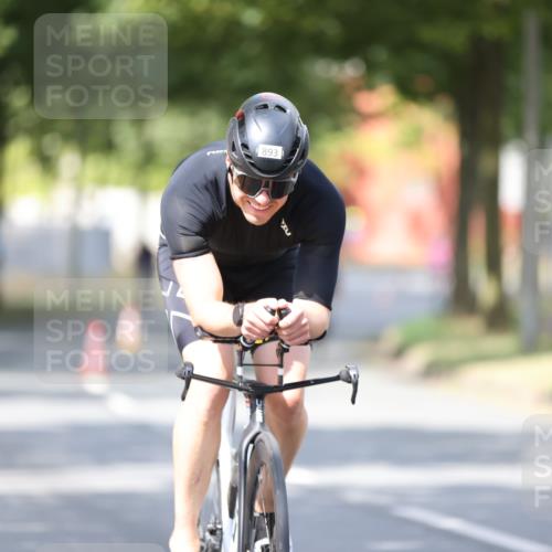11.08.2024 - GEWOBA Citytriathlon Bremen H.Heesch http://msf.ph/oto/6801770 11.08.2024 12:02:26 Laufen  meine-sportfotos.de