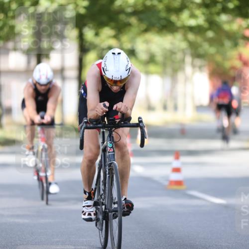 11.08.2024 - GEWOBA Citytriathlon Bremen H.Heesch http://msf.ph/oto/6801890 11.08.2024 12:02:49 Laufen  meine-sportfotos.de