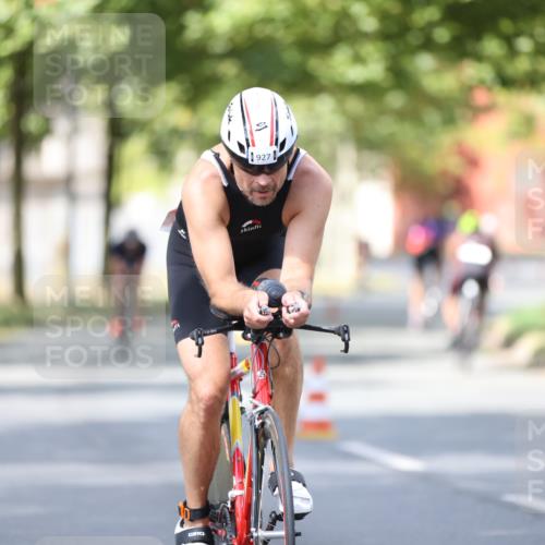11.08.2024 - GEWOBA Citytriathlon Bremen H.Heesch http://msf.ph/oto/6801902 11.08.2024 12:02:50 Laufen  meine-sportfotos.de