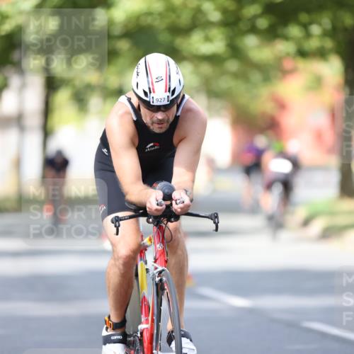 11.08.2024 - GEWOBA Citytriathlon Bremen H.Heesch http://msf.ph/oto/6801905 11.08.2024 12:02:50 Laufen  meine-sportfotos.de
