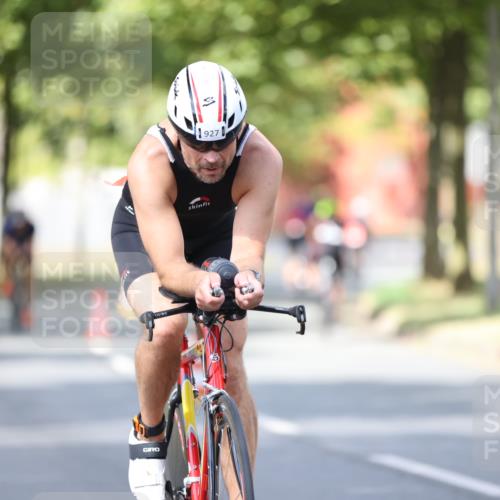 11.08.2024 - GEWOBA Citytriathlon Bremen H.Heesch http://msf.ph/oto/6801909 11.08.2024 12:02:50 Laufen  meine-sportfotos.de