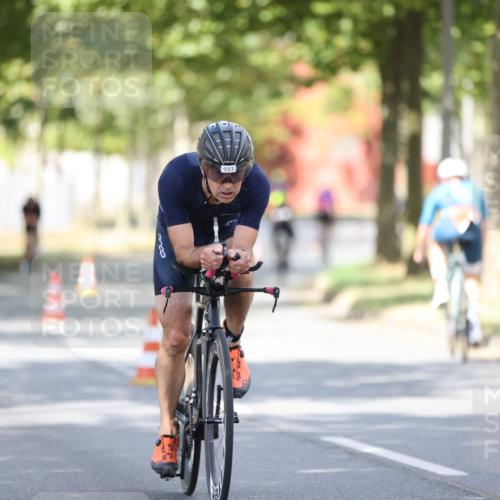 11.08.2024 - GEWOBA Citytriathlon Bremen H.Heesch http://msf.ph/oto/6801944 11.08.2024 12:02:53 Laufen  meine-sportfotos.de