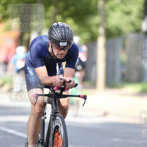 11.08.2024 - GEWOBA Citytriathlon Bremen H.Heesch http://msf.ph/oto/6801963 11.08.2024 12:02:53 Laufen  meine-sportfotos.de