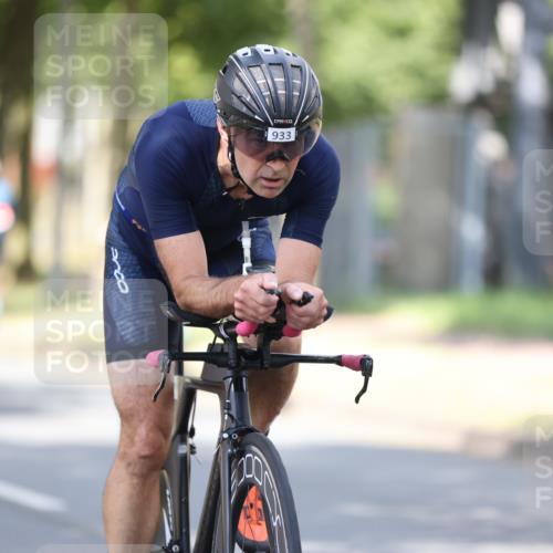 11.08.2024 - GEWOBA Citytriathlon Bremen H.Heesch http://msf.ph/oto/6801967 11.08.2024 12:02:53 Laufen  meine-sportfotos.de