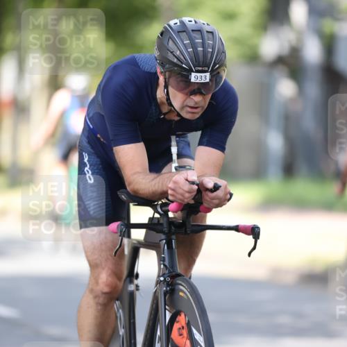 11.08.2024 - GEWOBA Citytriathlon Bremen H.Heesch http://msf.ph/oto/6801968 11.08.2024 12:02:53 Laufen  meine-sportfotos.de