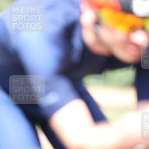 11.08.2024 - GEWOBA Citytriathlon Bremen H.Heesch http://msf.ph/oto/6802004 11.08.2024 12:03:00 Laufen  meine-sportfotos.de