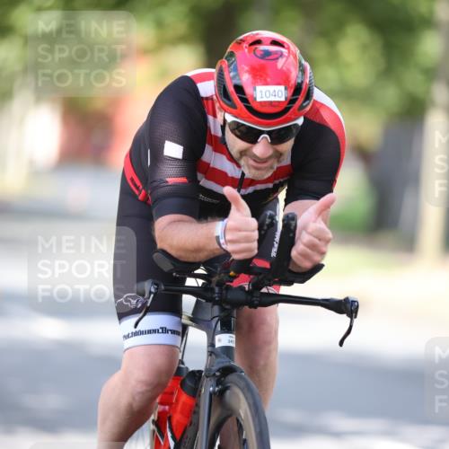 11.08.2024 - GEWOBA Citytriathlon Bremen H.Heesch http://msf.ph/oto/6802104 11.08.2024 12:03:16 Laufen  meine-sportfotos.de