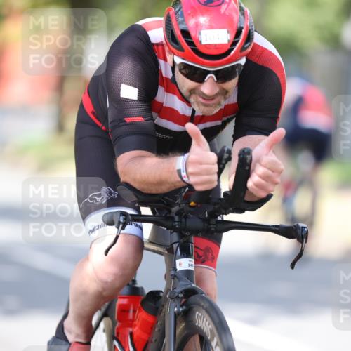 11.08.2024 - GEWOBA Citytriathlon Bremen H.Heesch http://msf.ph/oto/6802108 11.08.2024 12:03:17 Laufen  meine-sportfotos.de