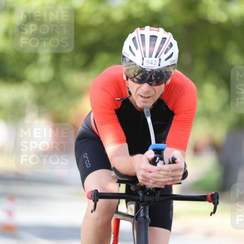 11.08.2024 - GEWOBA Citytriathlon Bremen H.Heesch http://msf.ph/oto/6802128 11.08.2024 12:03:18 Laufen  meine-sportfotos.de