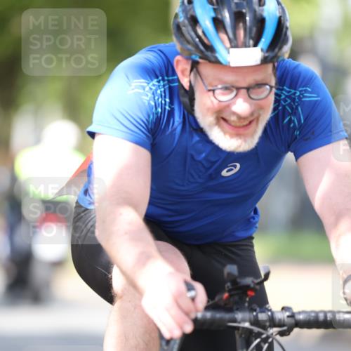 11.08.2024 - GEWOBA Citytriathlon Bremen H.Heesch http://msf.ph/oto/6802193 11.08.2024 12:03:22 Laufen  meine-sportfotos.de