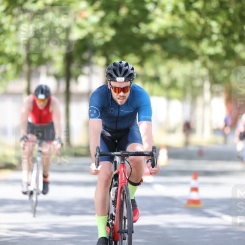 11.08.2024 - GEWOBA Citytriathlon Bremen H.Heesch http://msf.ph/oto/6802203 11.08.2024 12:03:24 Laufen  meine-sportfotos.de