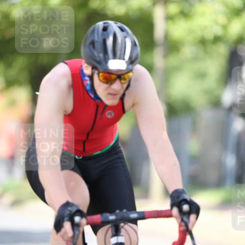 11.08.2024 - GEWOBA Citytriathlon Bremen H.Heesch http://msf.ph/oto/6802233 11.08.2024 12:03:26 Laufen  meine-sportfotos.de