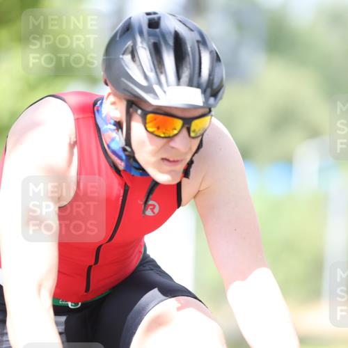 11.08.2024 - GEWOBA Citytriathlon Bremen H.Heesch http://msf.ph/oto/6802243 11.08.2024 12:03:26 Laufen  meine-sportfotos.de