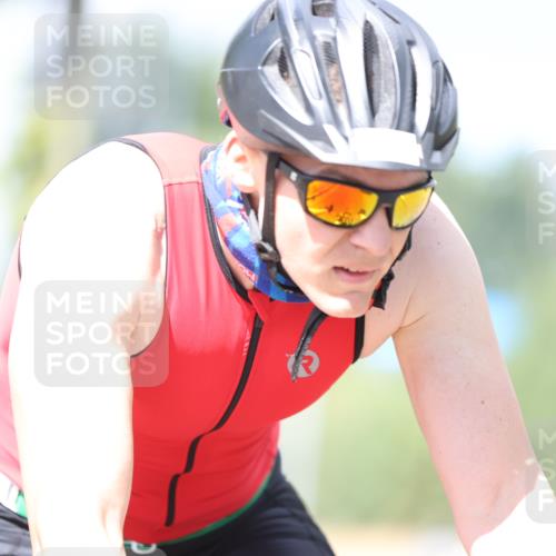 11.08.2024 - GEWOBA Citytriathlon Bremen H.Heesch http://msf.ph/oto/6802247 11.08.2024 12:03:26 Laufen  meine-sportfotos.de