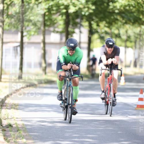 11.08.2024 - GEWOBA Citytriathlon Bremen H.Heesch http://msf.ph/oto/6802726 11.08.2024 12:04:16 Laufen  meine-sportfotos.de
