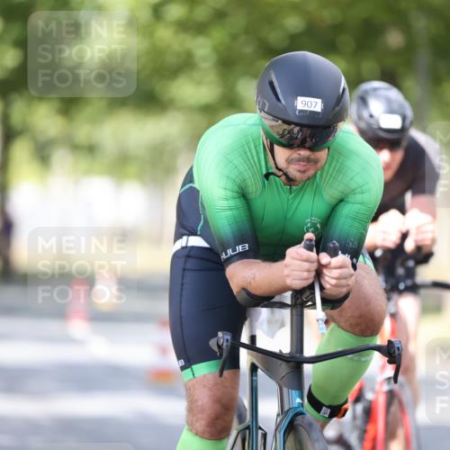 11.08.2024 - GEWOBA Citytriathlon Bremen H.Heesch http://msf.ph/oto/6802765 11.08.2024 12:04:18 Laufen  meine-sportfotos.de