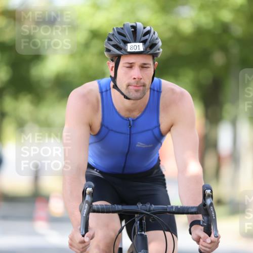 11.08.2024 - GEWOBA Citytriathlon Bremen H.Heesch http://msf.ph/oto/6802860 11.08.2024 12:04:25 Laufen  meine-sportfotos.de