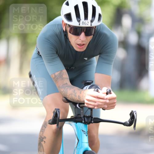 11.08.2024 - GEWOBA Citytriathlon Bremen H.Heesch http://msf.ph/oto/6802892 11.08.2024 12:04:27 Laufen  meine-sportfotos.de