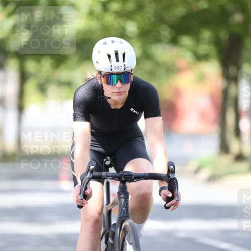 11.08.2024 - GEWOBA Citytriathlon Bremen H.Heesch http://msf.ph/oto/6802969 11.08.2024 12:04:37 Laufen  meine-sportfotos.de