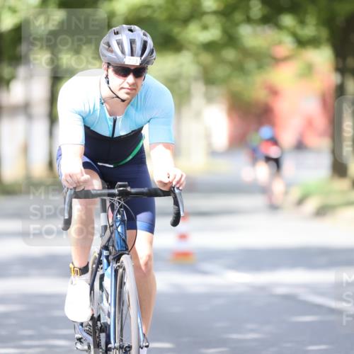 11.08.2024 - GEWOBA Citytriathlon Bremen H.Heesch http://msf.ph/oto/6803074 11.08.2024 12:04:54 Laufen  meine-sportfotos.de