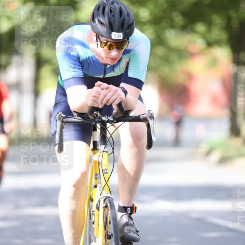 11.08.2024 - GEWOBA Citytriathlon Bremen H.Heesch http://msf.ph/oto/6803094 11.08.2024 12:04:56 Laufen  meine-sportfotos.de