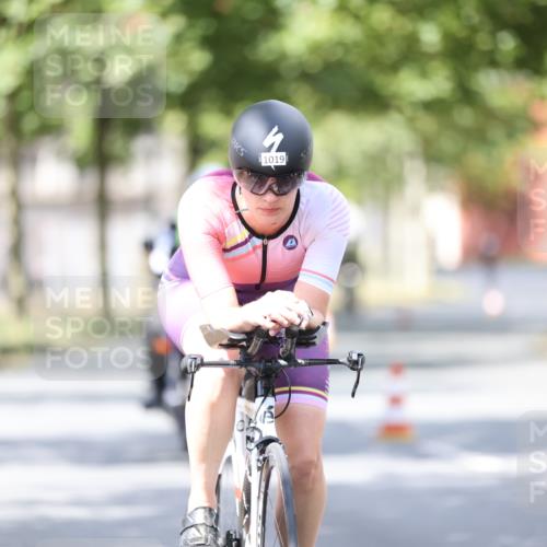 11.08.2024 - GEWOBA Citytriathlon Bremen H.Heesch http://msf.ph/oto/6803125 11.08.2024 12:05:03 Laufen  meine-sportfotos.de