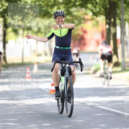 11.08.2024 - GEWOBA Citytriathlon Bremen H.Heesch http://msf.ph/oto/6803145 11.08.2024 12:05:11 Laufen  meine-sportfotos.de