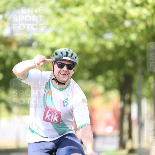 11.08.2024 - GEWOBA Citytriathlon Bremen H.Heesch http://msf.ph/oto/6803154 11.08.2024 12:05:12 Laufen  meine-sportfotos.de