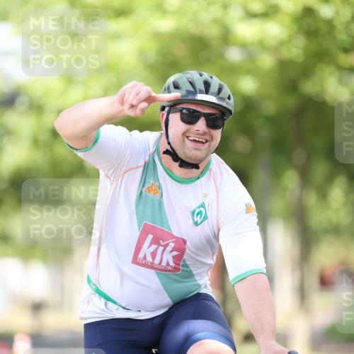 11.08.2024 - GEWOBA Citytriathlon Bremen H.Heesch http://msf.ph/oto/6803158 11.08.2024 12:05:12 Laufen  meine-sportfotos.de