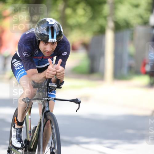 11.08.2024 - GEWOBA Citytriathlon Bremen H.Heesch http://msf.ph/oto/6803198 11.08.2024 12:05:20 Laufen  meine-sportfotos.de