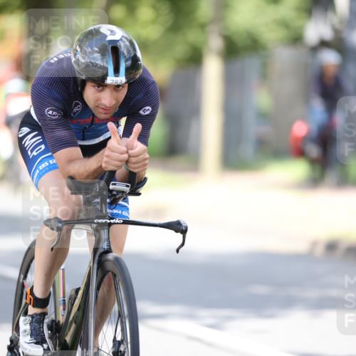 11.08.2024 - GEWOBA Citytriathlon Bremen H.Heesch http://msf.ph/oto/6803199 11.08.2024 12:05:21 Laufen  meine-sportfotos.de