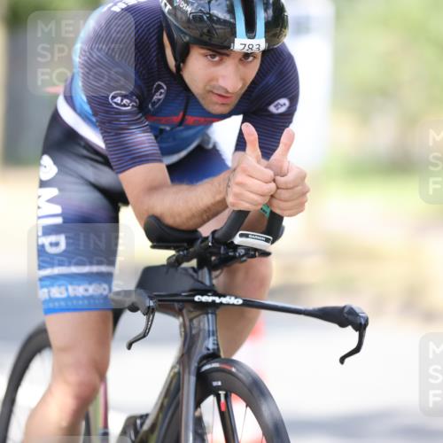 11.08.2024 - GEWOBA Citytriathlon Bremen H.Heesch http://msf.ph/oto/6803204 11.08.2024 12:05:21 Laufen  meine-sportfotos.de