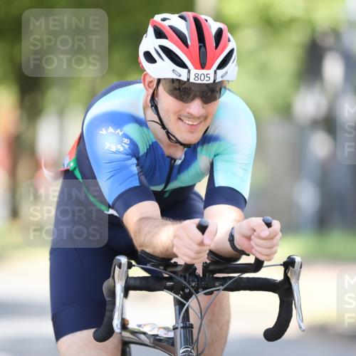 11.08.2024 - GEWOBA Citytriathlon Bremen H.Heesch http://msf.ph/oto/6803223 11.08.2024 12:05:32 Laufen  meine-sportfotos.de
