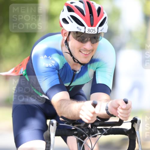 11.08.2024 - GEWOBA Citytriathlon Bremen H.Heesch http://msf.ph/oto/6803225 11.08.2024 12:05:32 Laufen  meine-sportfotos.de