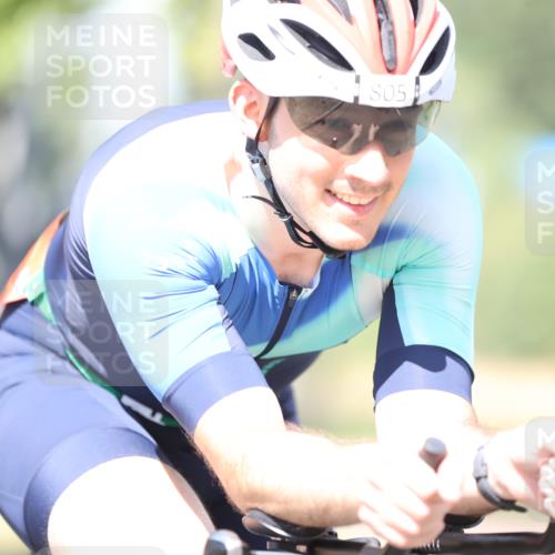 11.08.2024 - GEWOBA Citytriathlon Bremen H.Heesch http://msf.ph/oto/6803228 11.08.2024 12:05:32 Laufen  meine-sportfotos.de