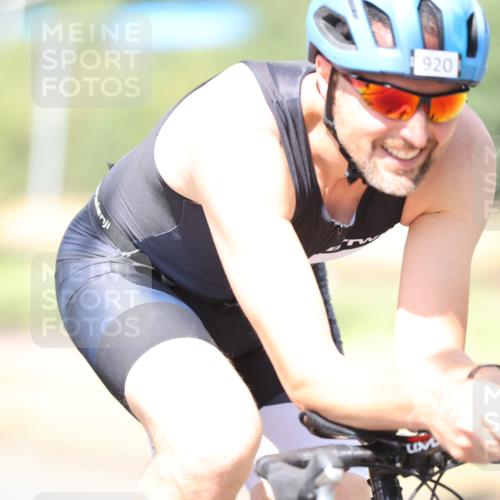 11.08.2024 - GEWOBA Citytriathlon Bremen H.Heesch http://msf.ph/oto/6803250 11.08.2024 12:05:38 Laufen  meine-sportfotos.de