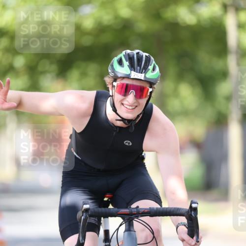 11.08.2024 - GEWOBA Citytriathlon Bremen H.Heesch http://msf.ph/oto/6803302 11.08.2024 12:05:58 Laufen  meine-sportfotos.de