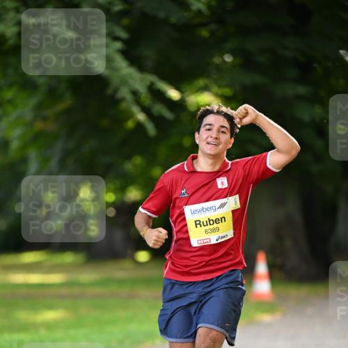 25.08.2024 - 20. Blankeneser Heldenlauf Dr. Thomas Lammeyer http://msf.ph/oto/6805862 25.08.2024 10:07:08 Laufen 6389 meine-sportfotos.de