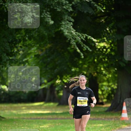25.08.2024 - 20. Blankeneser Heldenlauf Dr. Thomas Lammeyer http://msf.ph/oto/6805903 25.08.2024 10:07:36 Laufen 6285 meine-sportfotos.de