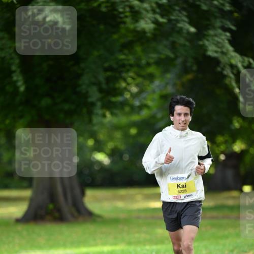 25.08.2024 - 20. Blankeneser Heldenlauf Dr. Thomas Lammeyer http://msf.ph/oto/6805930 25.08.2024 10:07:41 Laufen 6228 meine-sportfotos.de