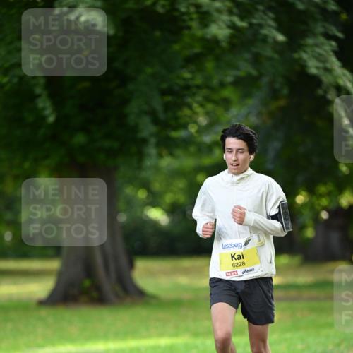 25.08.2024 - 20. Blankeneser Heldenlauf Dr. Thomas Lammeyer http://msf.ph/oto/6805932 25.08.2024 10:07:41 Laufen 6228 meine-sportfotos.de