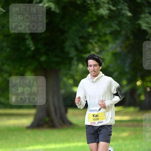 25.08.2024 - 20. Blankeneser Heldenlauf Dr. Thomas Lammeyer http://msf.ph/oto/6805934 25.08.2024 10:07:41 Laufen 6228 meine-sportfotos.de