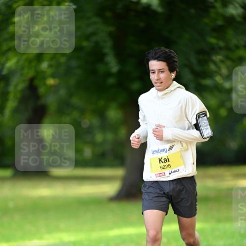 25.08.2024 - 20. Blankeneser Heldenlauf Dr. Thomas Lammeyer http://msf.ph/oto/6805938 25.08.2024 10:07:42 Laufen 6228 meine-sportfotos.de