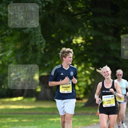 25.08.2024 - 20. Blankeneser Heldenlauf Dr. Thomas Lammeyer http://msf.ph/oto/6806519 25.08.2024 10:13:29 Laufen 6346, 6498 meine-sportfotos.de