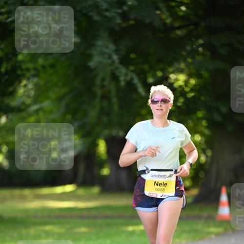 25.08.2024 - 20. Blankeneser Heldenlauf Dr. Thomas Lammeyer http://msf.ph/oto/6806542 25.08.2024 10:13:33 Laufen 6088 meine-sportfotos.de