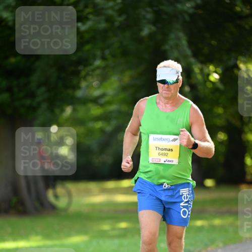 25.08.2024 - 20. Blankeneser Heldenlauf Dr. Thomas Lammeyer http://msf.ph/oto/6806710 25.08.2024 10:14:21 Laufen 6492 meine-sportfotos.de