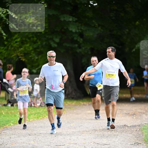 25.08.2024 - 20. Blankeneser Heldenlauf Dr. Thomas Lammeyer http://msf.ph/oto/6807203 25.08.2024 10:16:51 Laufen 6080, 6081 meine-sportfotos.de