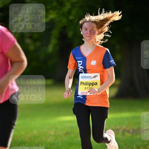 25.08.2024 - 20. Blankeneser Heldenlauf Dr. Thomas Lammeyer http://msf.ph/oto/6807713 25.08.2024 10:18:43 Laufen 613 meine-sportfotos.de