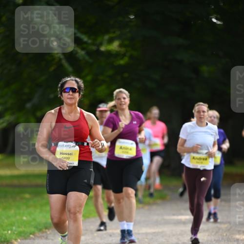 25.08.2024 - 20. Blankeneser Heldenlauf Dr. Thomas Lammeyer http://msf.ph/oto/6807716 25.08.2024 10:18:44 Laufen 6499 meine-sportfotos.de