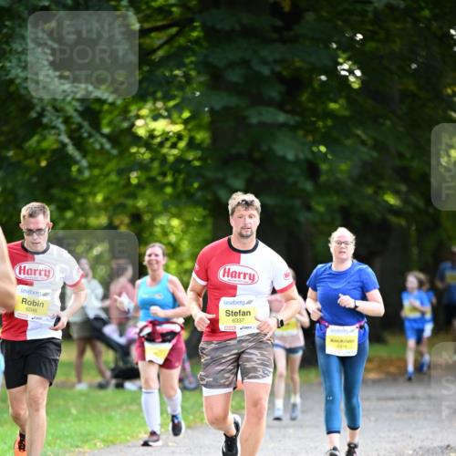 25.08.2024 - 20. Blankeneser Heldenlauf Dr. Thomas Lammeyer http://msf.ph/oto/6807919 25.08.2024 10:19:25 Laufen 6046, 6337, 644 meine-sportfotos.de